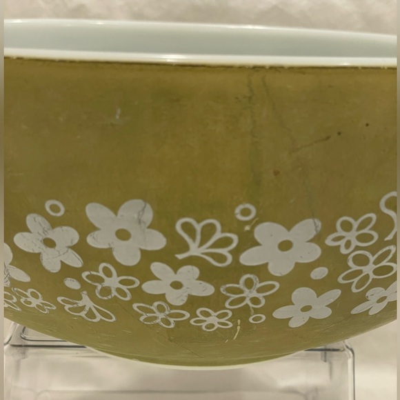 Vintage Pyrex “Crazy Daisy” 444 4Qt Green Cinderella Mixing Bowl. - Picture 4 of 12